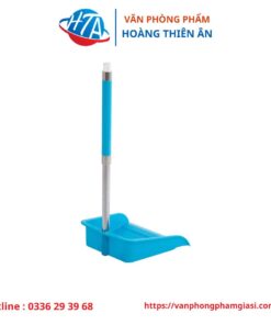 Ky hốt rác nhựa cán Inox