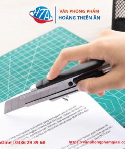 Dao rọc giấy Deli E2057